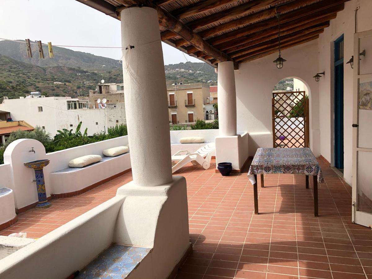 Вілла Isola - Lipari Centro Storico Екстер'єр фото